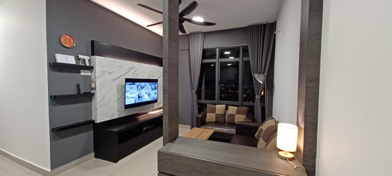 Апартаменти Modern Lifestyle Arc Austin Hills Джохор-Бару Екстер'єр фото