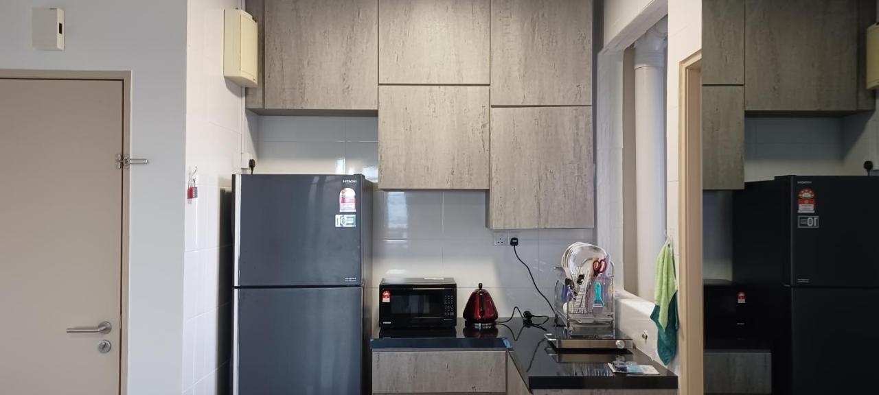Апартаменти Modern Lifestyle Arc Austin Hills Джохор-Бару Екстер'єр фото